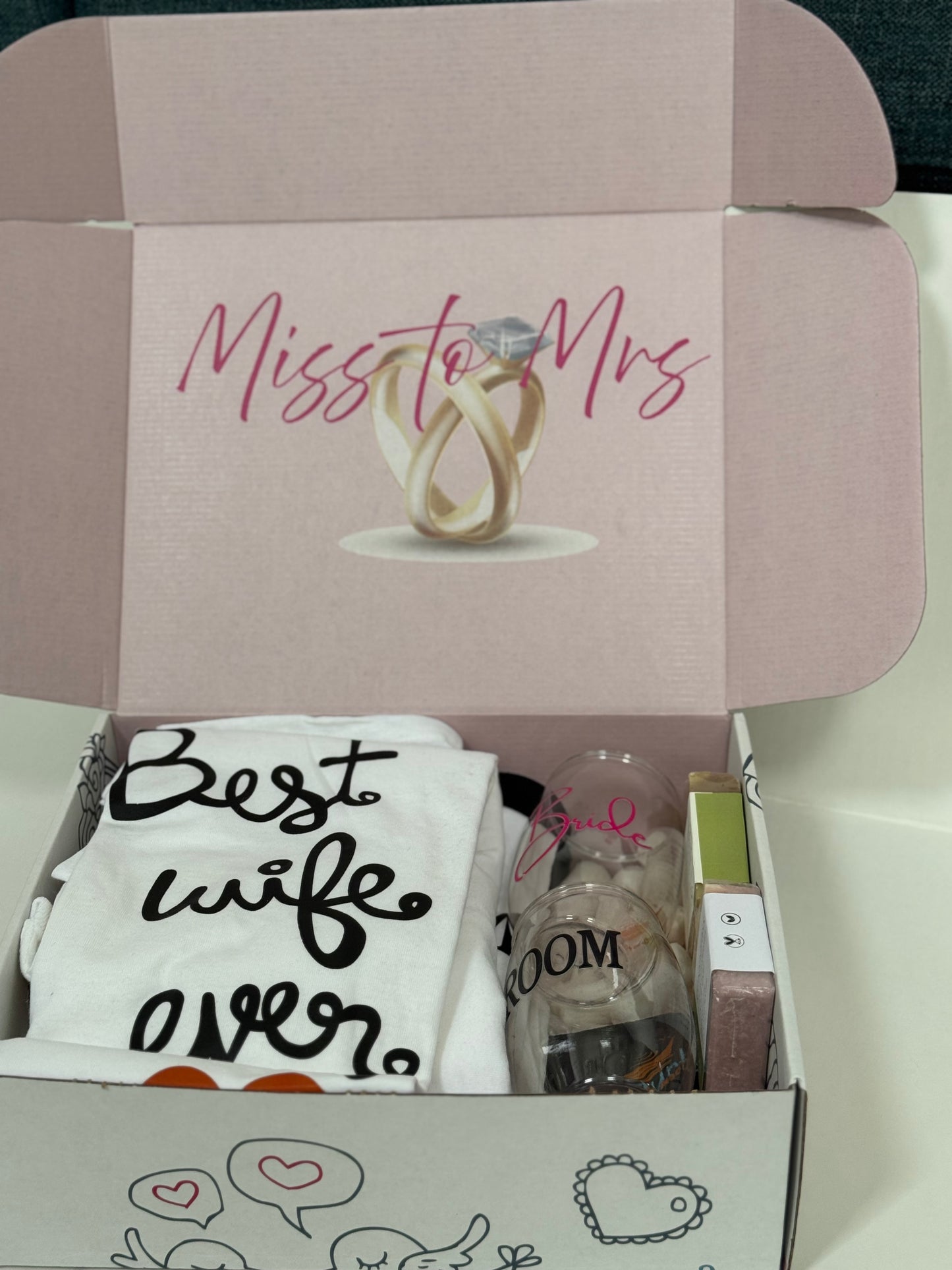 Miss to Mrs Box – Luxury Bridal Experience